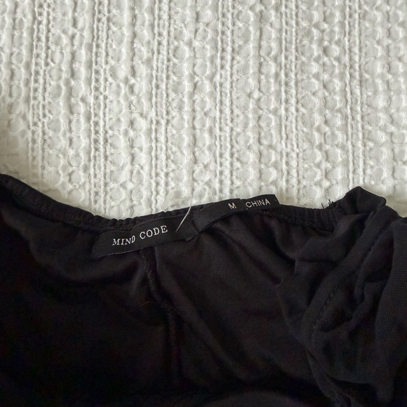 Mind Code Black Ruched Blouse - Picture 3 of 3